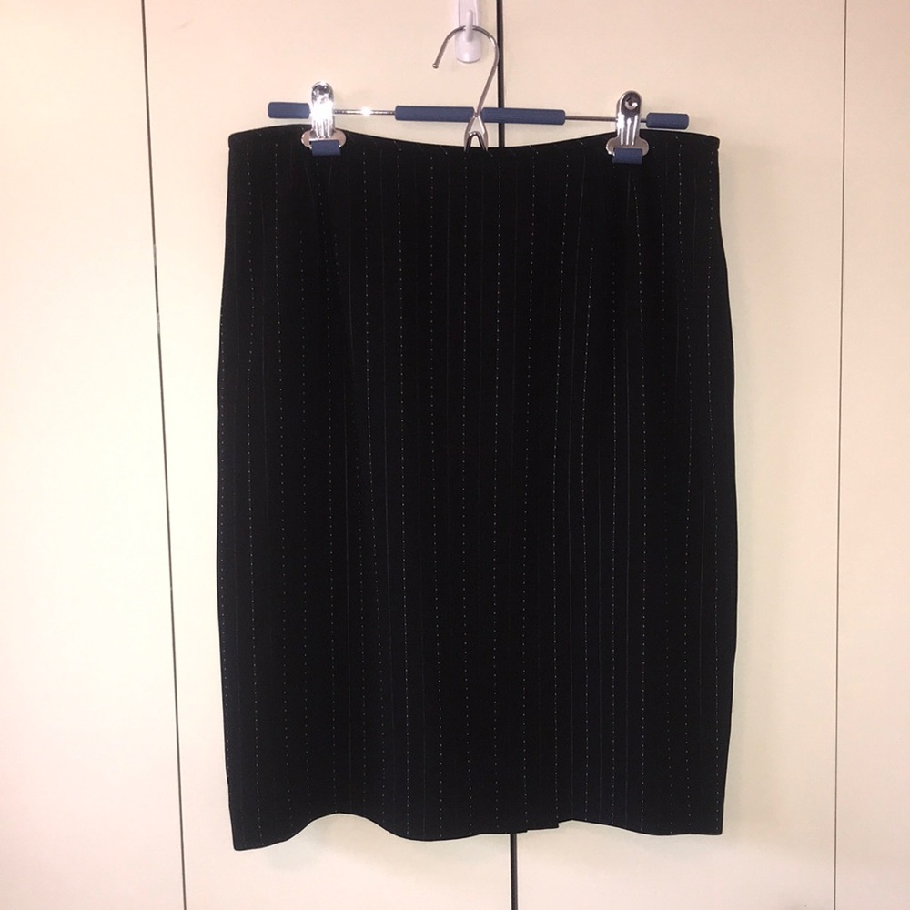 Kasper Classics Pinstripe Pencil Skirt